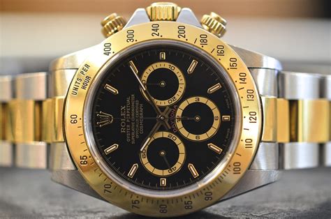 daytona oro giallo quadrante nero e brillanti|Orologio Rolex Cosmograph Daytona in acciaio .